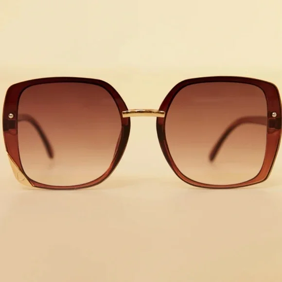 Elegant Purple-Brown Sunglasses